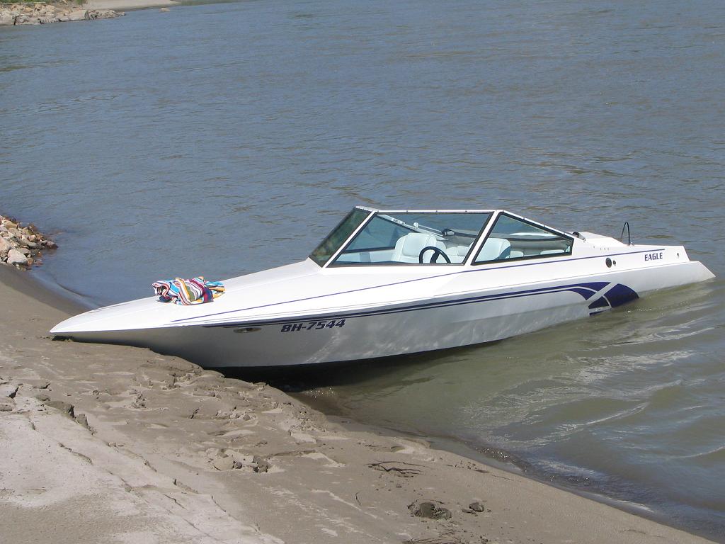 20060012r.JPG