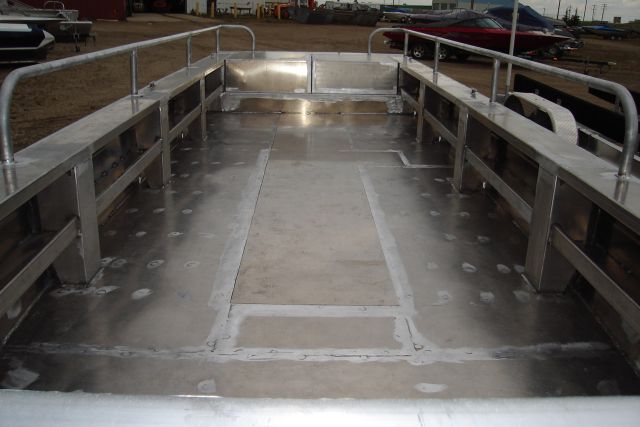 26' Nahanni 003.jpg