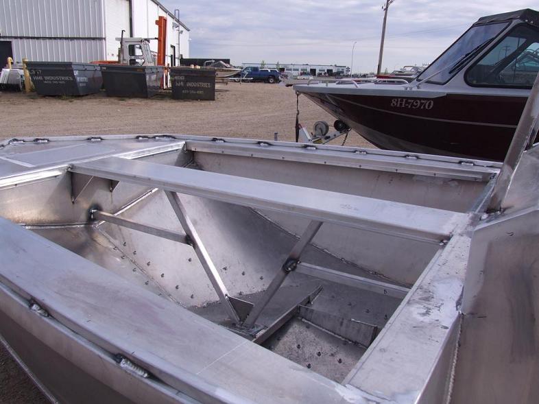 boats 015r.JPG