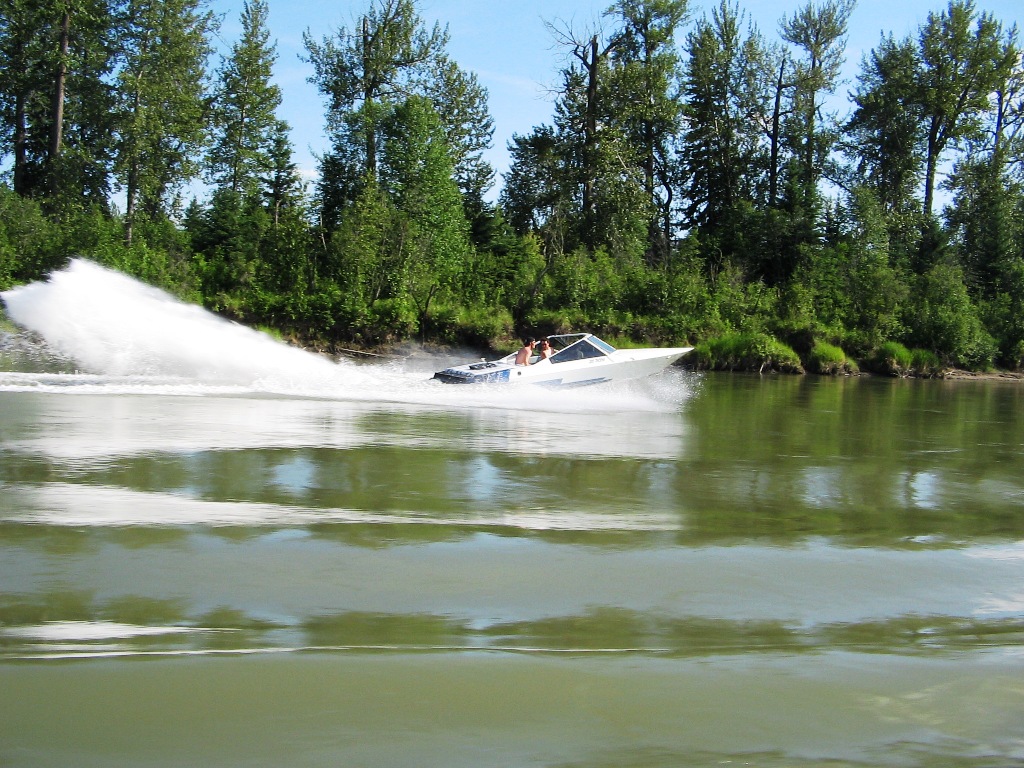Edit chads boat.jpg