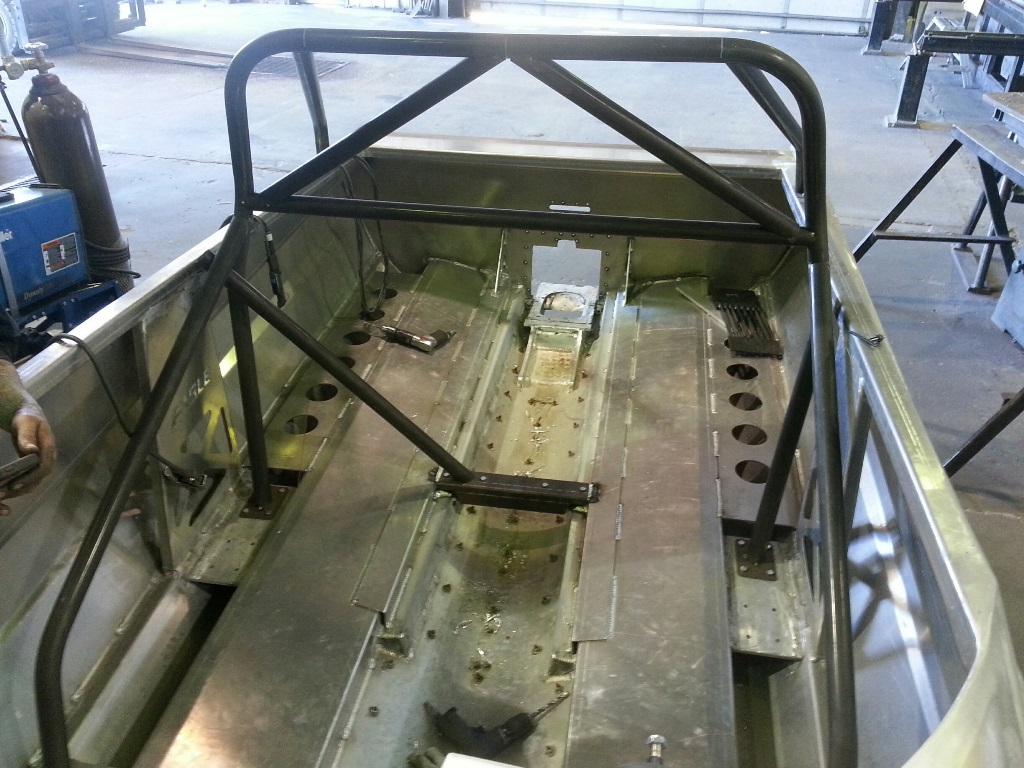 Ians roll cage front view.jpg