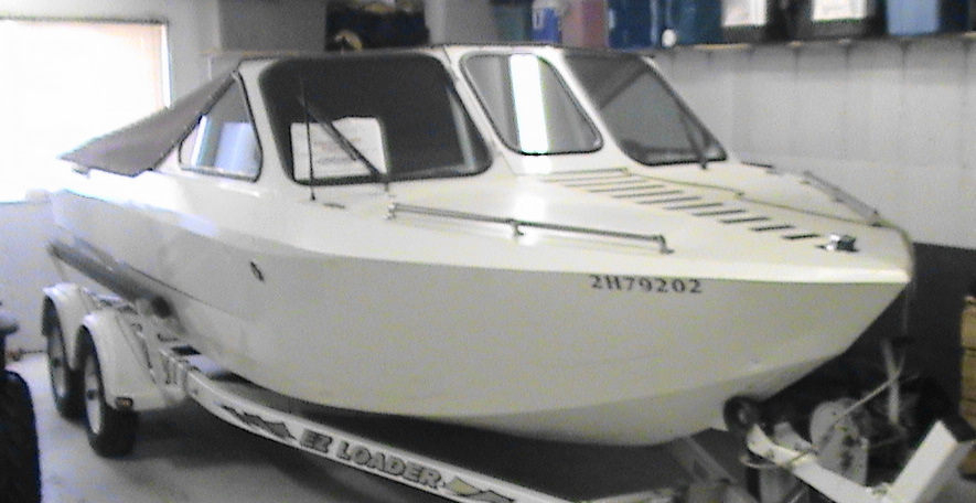 jays boat.JPG