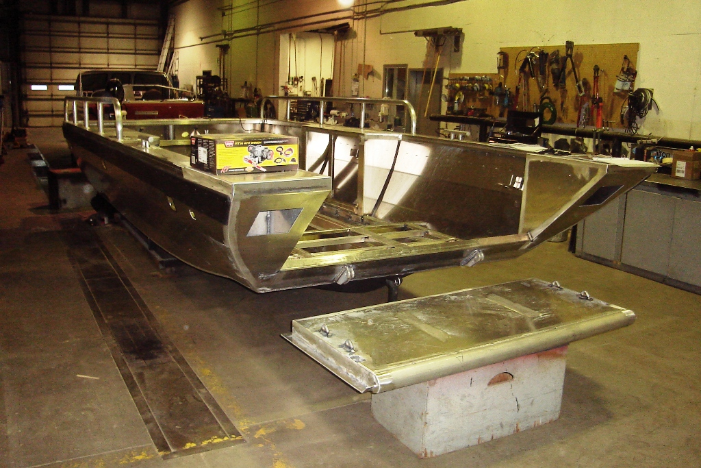 landing craft 001r.jpg