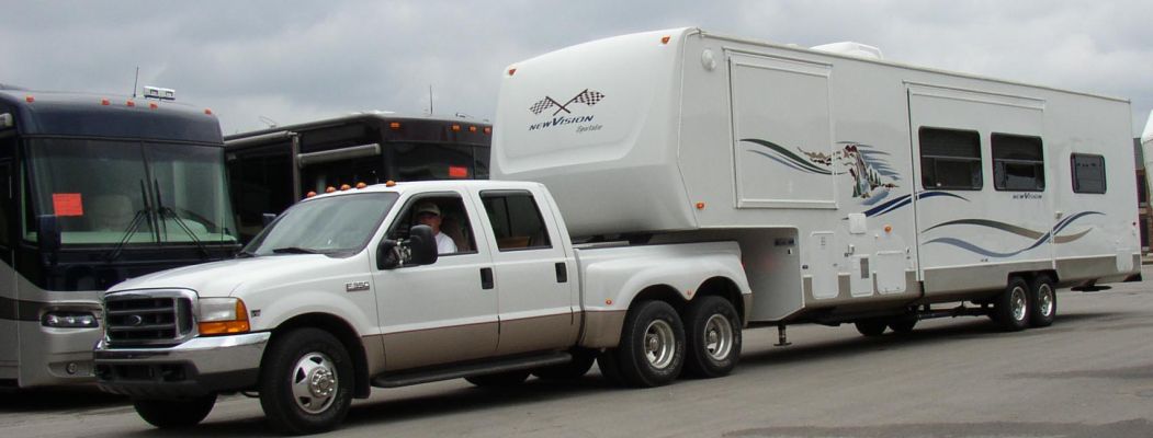 normal_trailer%20front.jpg